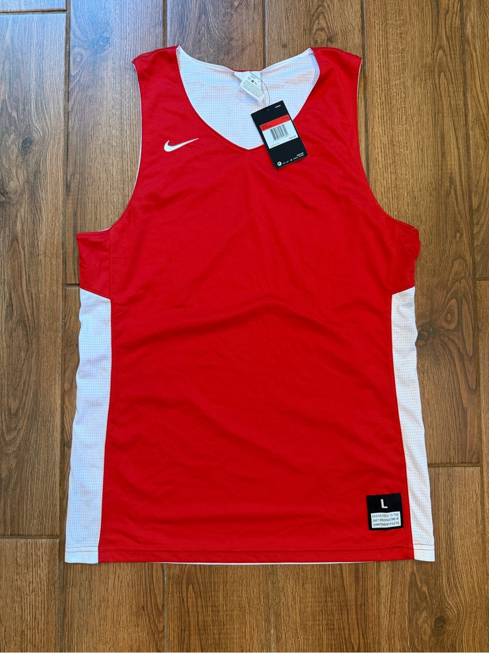 Nike tank top / men’s large / nwt